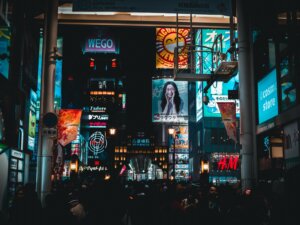dynamic digital signage